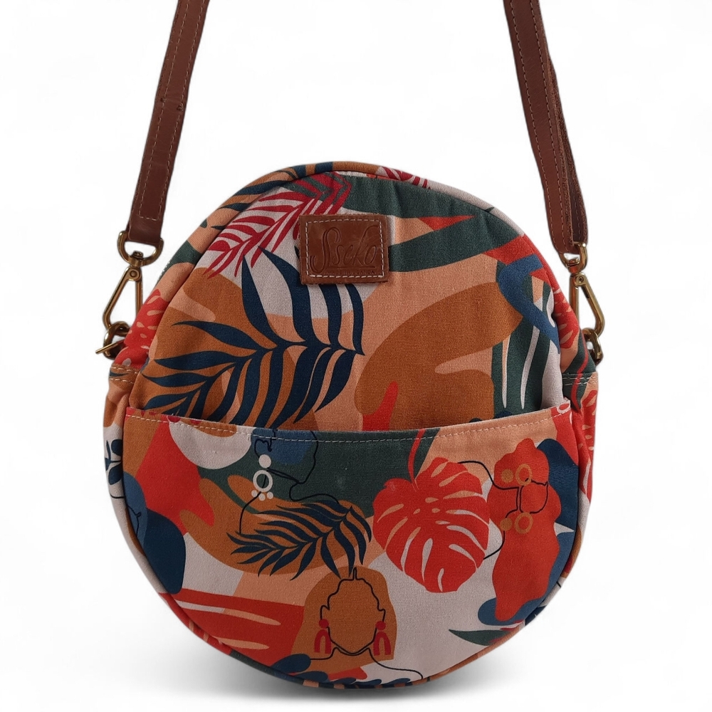 Sseko Uganda Circle Crosabody Bag Artisan Tropical Leather Canvas Graphic Round View 2